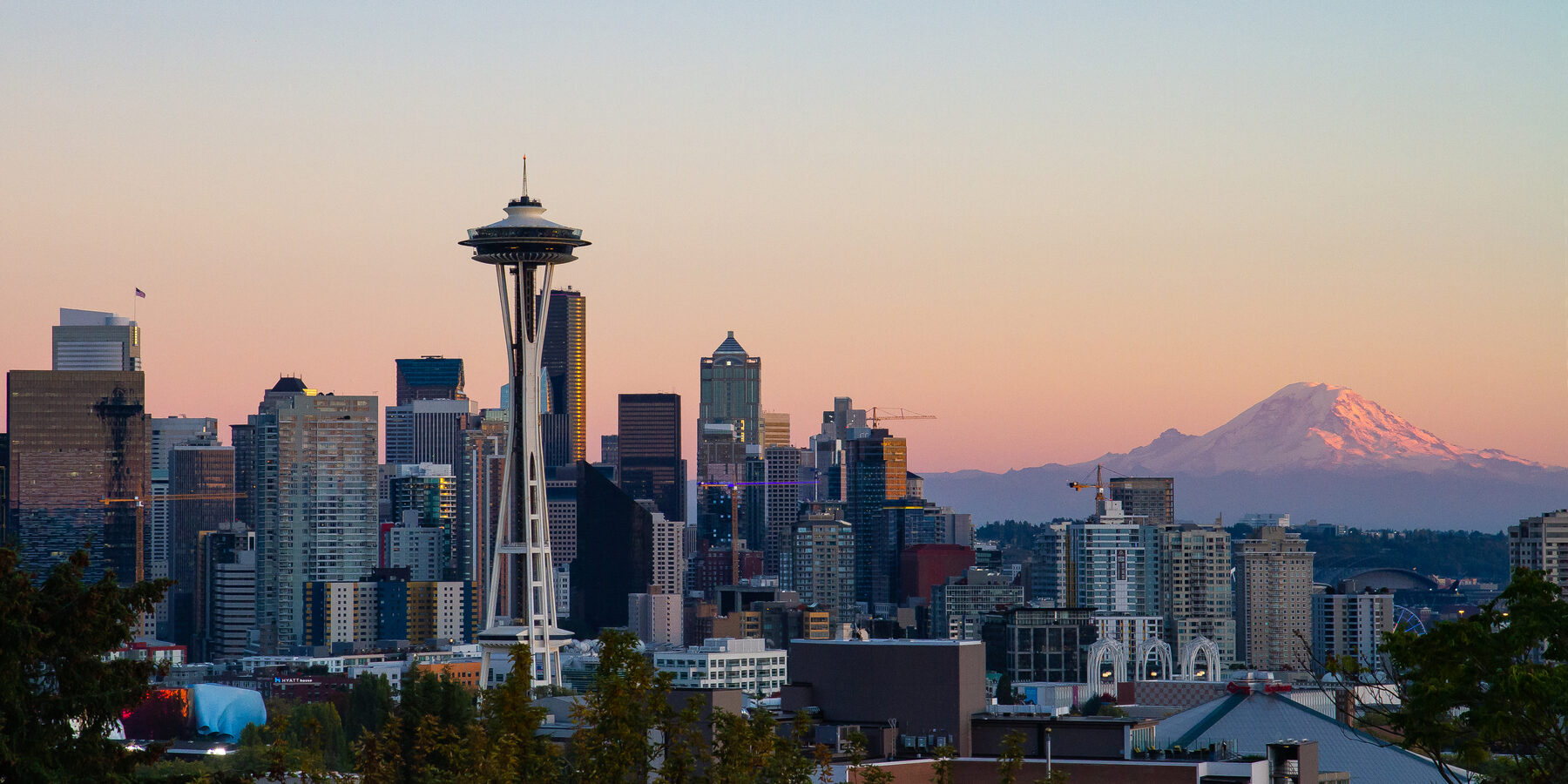 Seattle skyline with the Space Needle and Mount Rainier